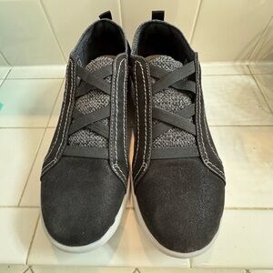 Clarks Black and Gray Slip-on Sneakers